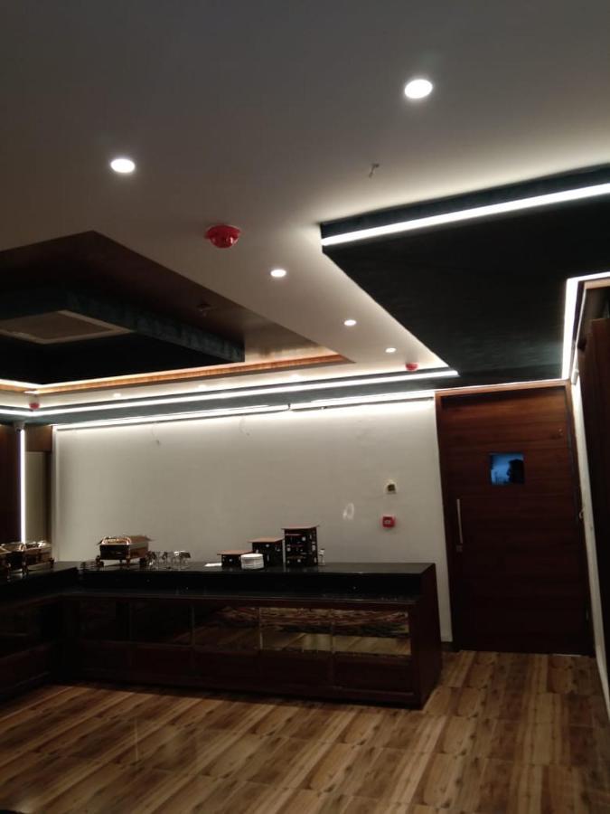Hotel Smily Ludhiana Zewnętrze zdjęcie