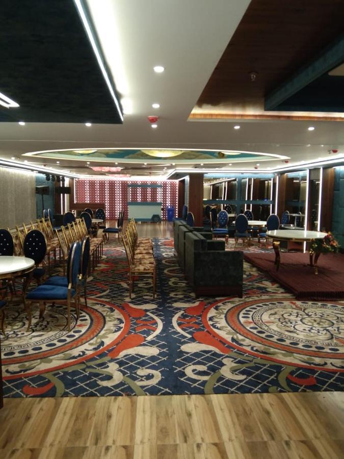 Hotel Smily Ludhiana Zewnętrze zdjęcie