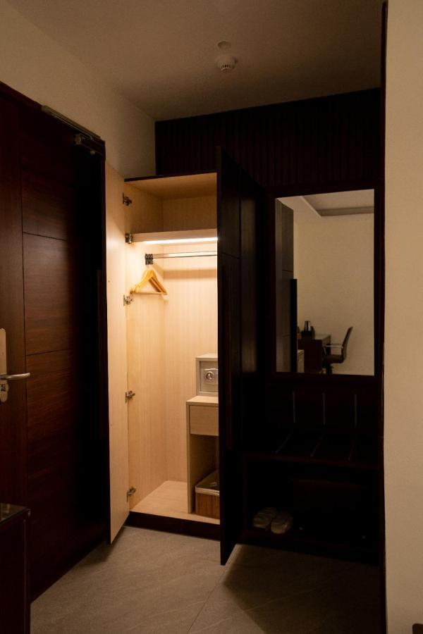 Hotel Smily Ludhiana Zewnętrze zdjęcie